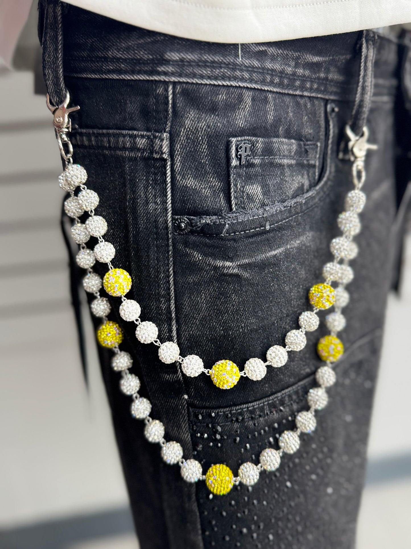 WHITE YELLOW WALLET CHAIN